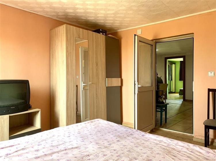 Casă individuală cu 3 camere cu Teren 1100 Mp în Brusturi