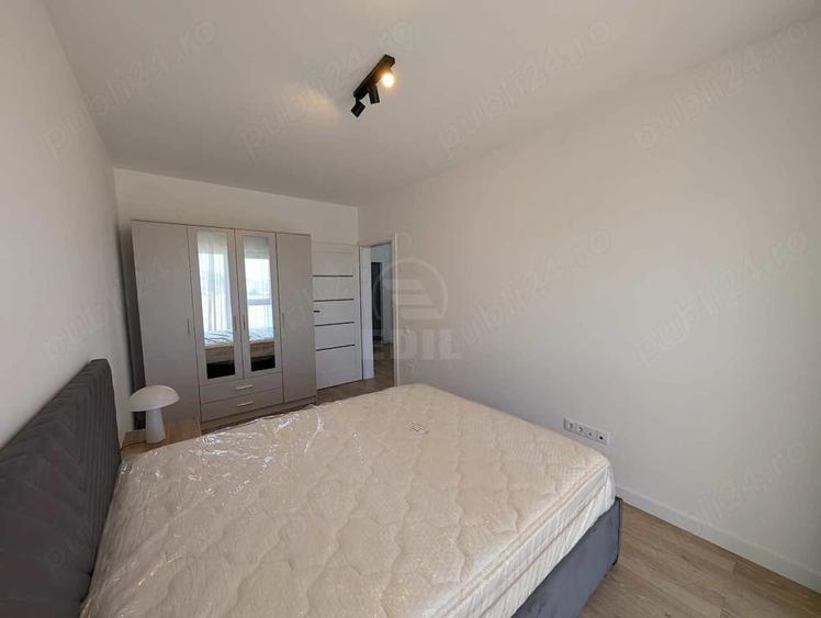 Apartament cu 2 camere semidecomandat în Florești