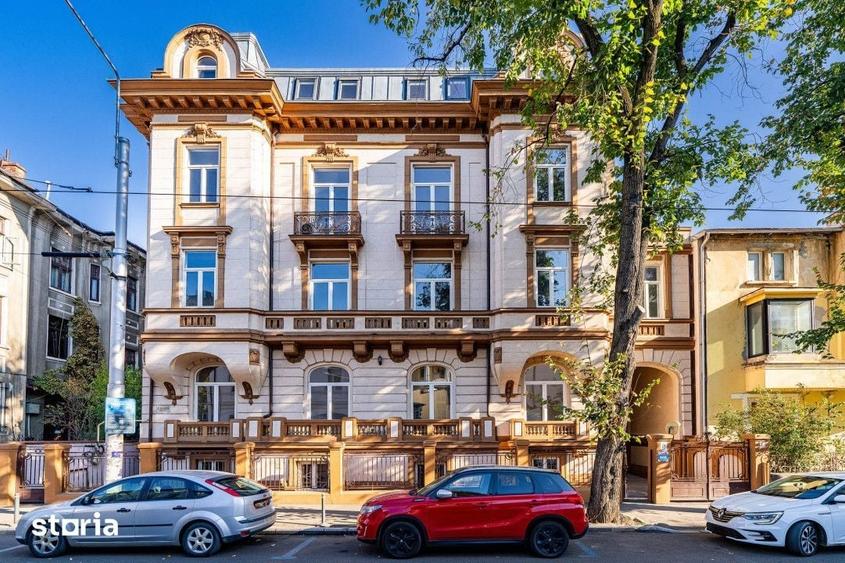 Casă cu 6 camere cu Teren 933 Mp în Cișmigiu