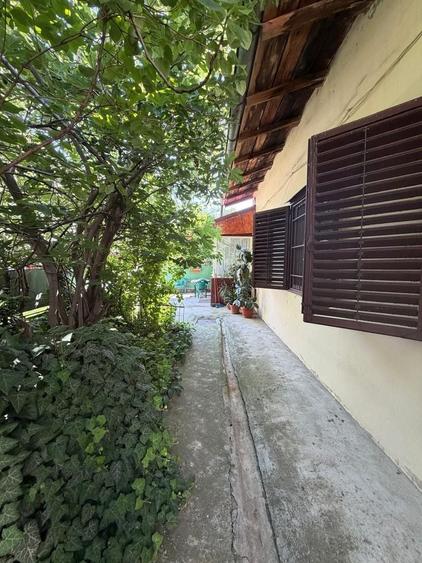 Casă individuală cu 2 camere cu Canalizare în Polonă