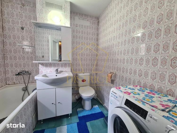 Apartament cu 3 camere decomandat, mobilat în Complex Studențesc