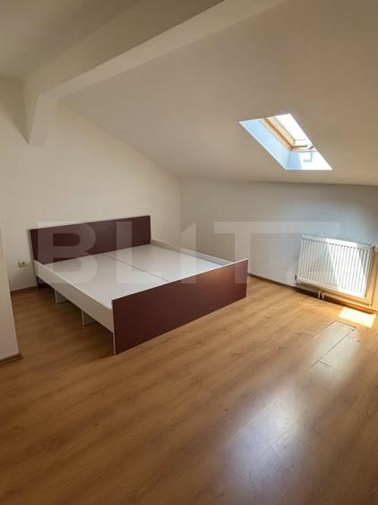 Apartament cu 3 camere decomandat, mobilat în Gării