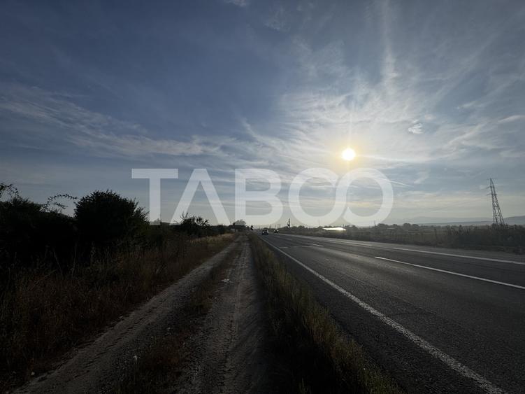 Teren Construcții extravilan de 6700 mp, în Cristian