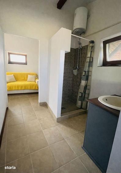 Casă cu 2 camere cu Teren 1100 Mp în Vaida