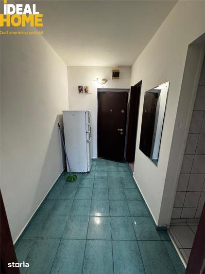 Garsonieră în Podu Roș