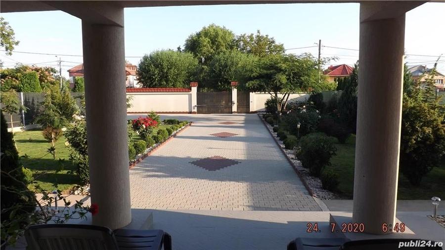 Casă cu 6 camere cu Teren 2000 Mp în Cazasu