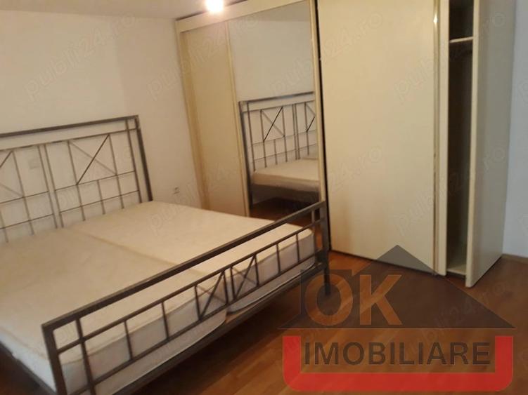 Casă cu 6 camere cu Teren 200 Mp în Central