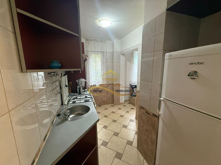 Apartament cu 2 camere decomandat, mobilat în Cornișa