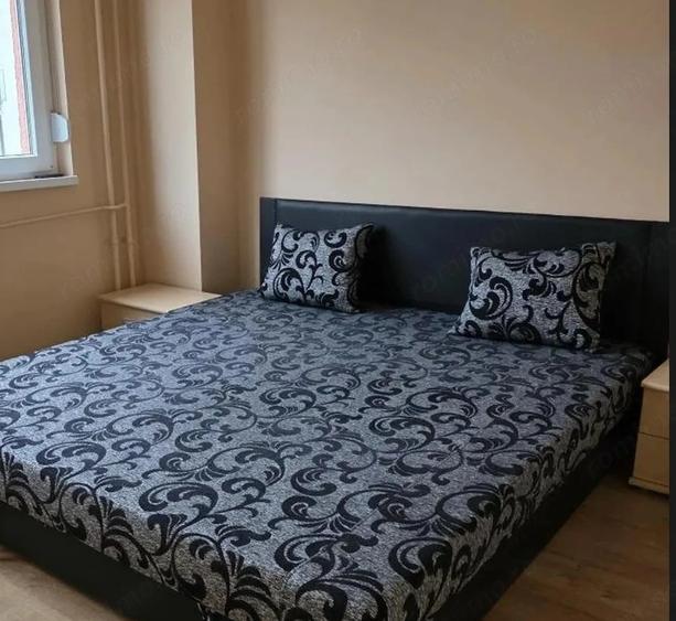 Garsonieră decomandată în Scriitorilor