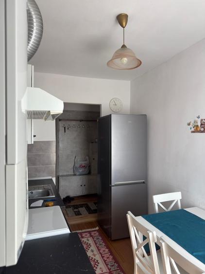 Apartament cu 2 camere decomandat în Tudor