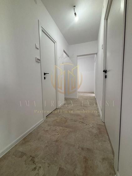 Apartament cu 2 camere decomandat în Titan