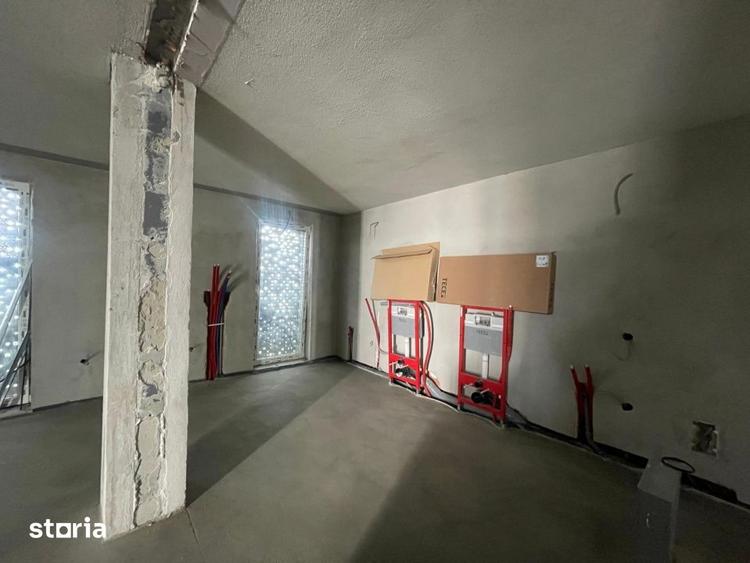 Spațiu comercial, de 120 mp, în Apahida