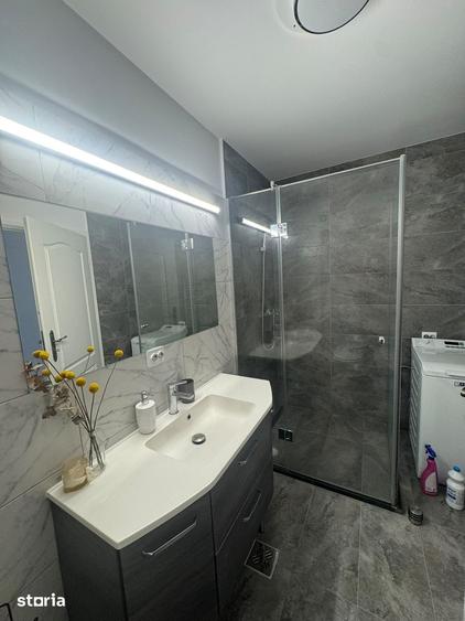 Apartament cu 3 camere semidecomandat în Someșeni