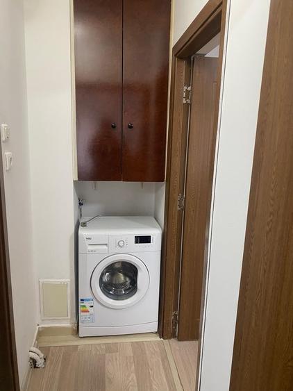 Apartament cu 2 camere decomandat în Socului