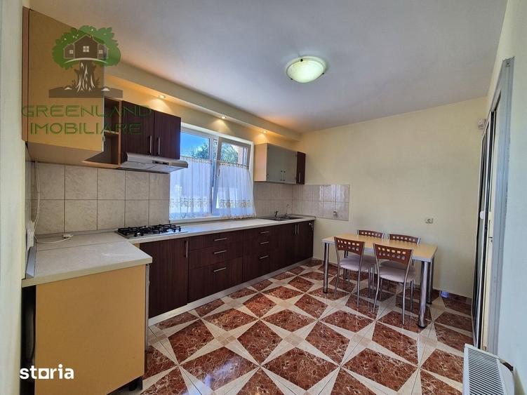 Casă cu 3 camere cu Teren 552 Mp în Bucium