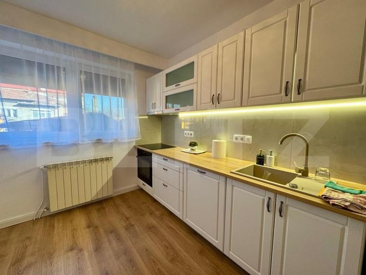 Duplex cu 5 camere cu Garaj în Andrei Mureșanu