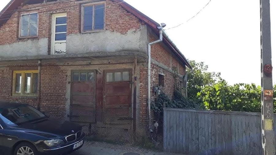 Duplex cu 5 camere cu Canalizare în Izvoarele (Blaj)