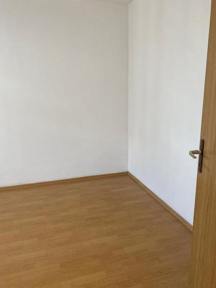 Apartament semidecomandat în Obor