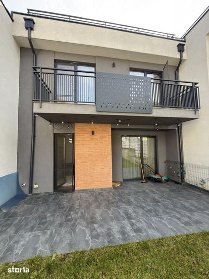 Casă cu 4 camere cu Teren 172 Mp în Borhanci