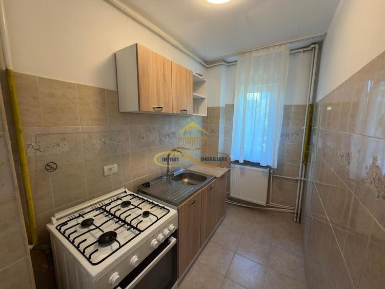 Apartament cu 2 camere semidecomandat în Milcov