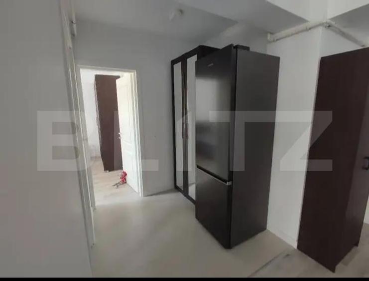 Apartament cu 2 camere semidecomandat, mobilat în Vișani