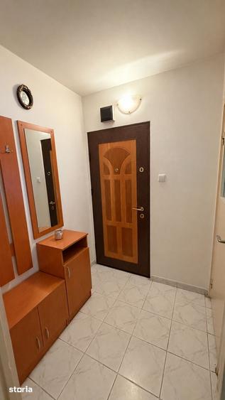 Apartament cu 2 camere semidecomandat în Exterior Vest