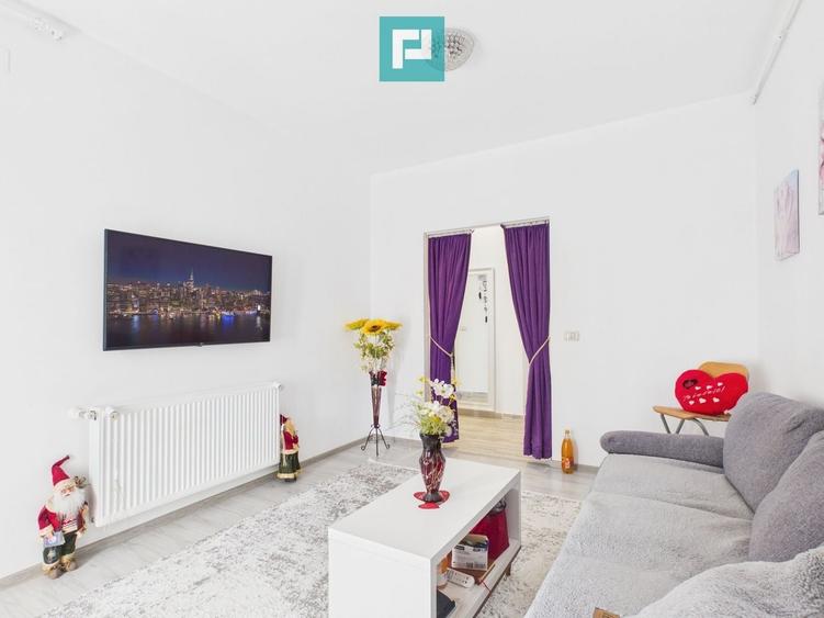 Apartament cu 5 camere decomandat, mobilat în Aurel Vlaicu