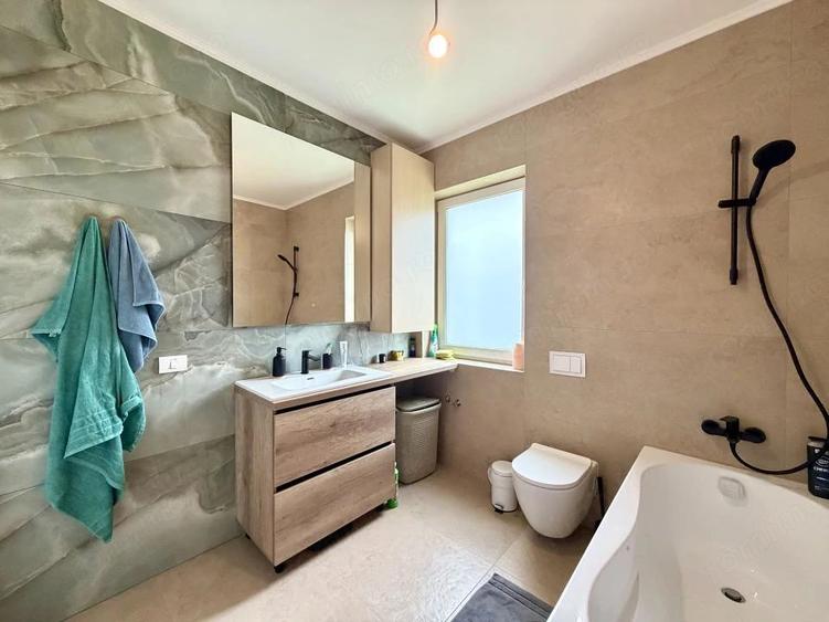 Casă cu 3 camere cu Teren 650 Mp în Dudeștii Noi