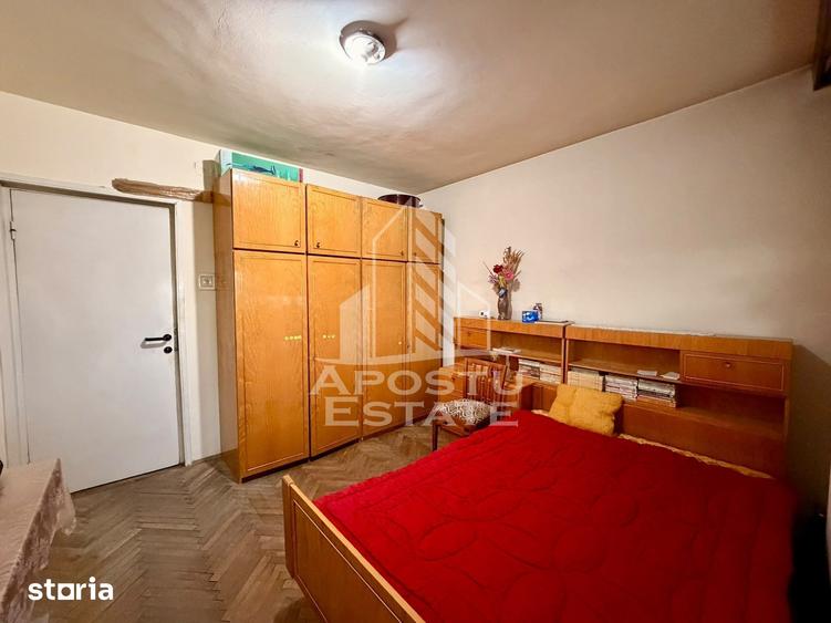 Apartament cu 2 camere decomandat în Circumvalațiunii