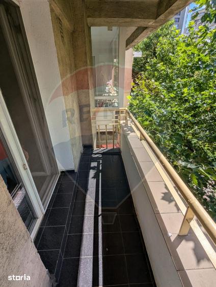 Apartament cu 2 camere decomandat în Centrul Istoric