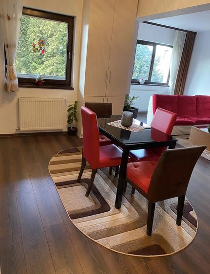 Apartament cu 2 camere decomandat în Tractorul
