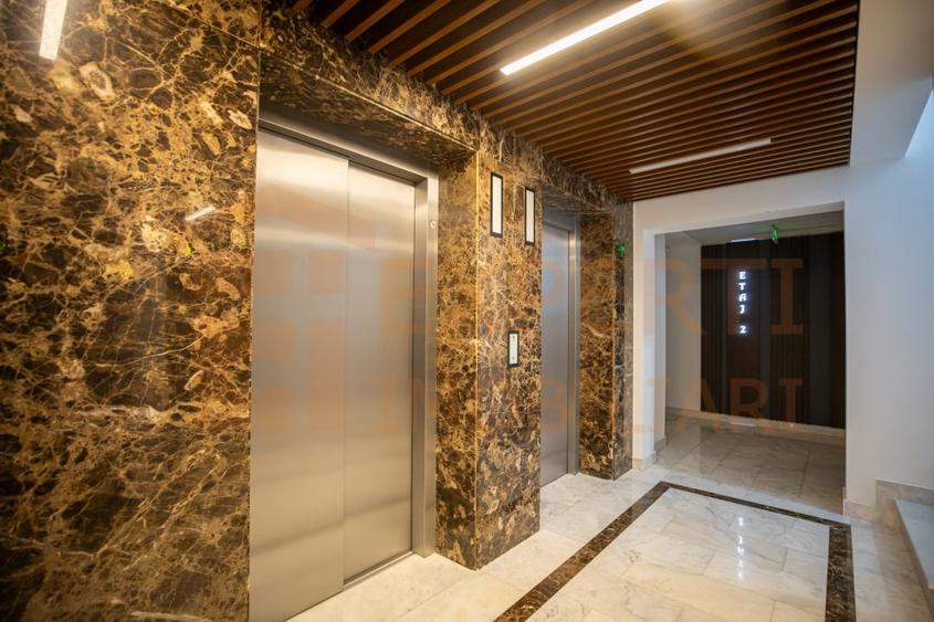 Apartament cu 3 camere decomandat în Faleza Nord