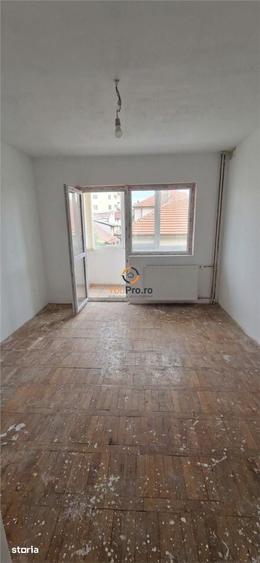 Apartament Decomandat Etaj 1 Zona Dambovita Bloc Izolat - 6