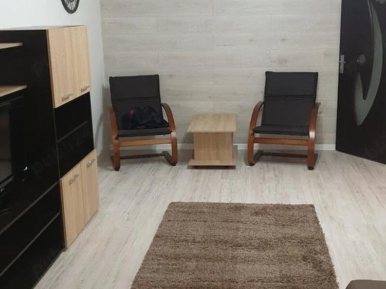 vitan mall banu udrea etaj 2 - 7