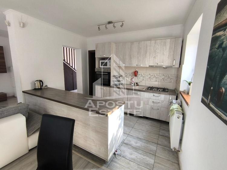 Duplex cu 4 camere cu Canalizare în Dumbrăvița