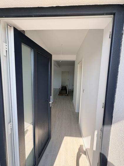 Duplex cu 3 camere cu Canalizare în Moșnița Veche