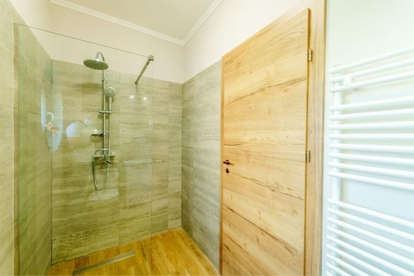 Apartament cu 2 camere semidecomandat în Ultracentral