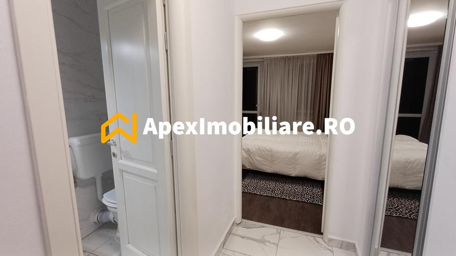 Apartament cu 3 camere semidecomandat, mobilat în Unirii