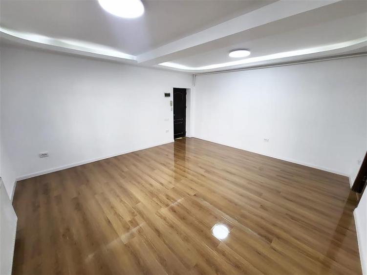Garsonieră decomandată în Fundeni