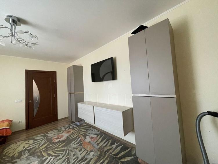 Apartament cu 2 camere semidecomandat, mobilat în Grigorescu