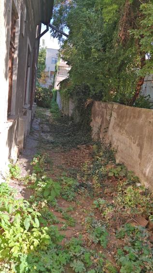 Casă individuală cu 4 camere cu Canalizare în Dacia