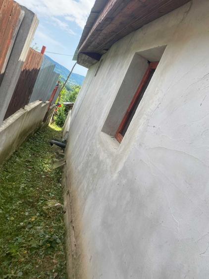 Casă cu 3 camere în Central