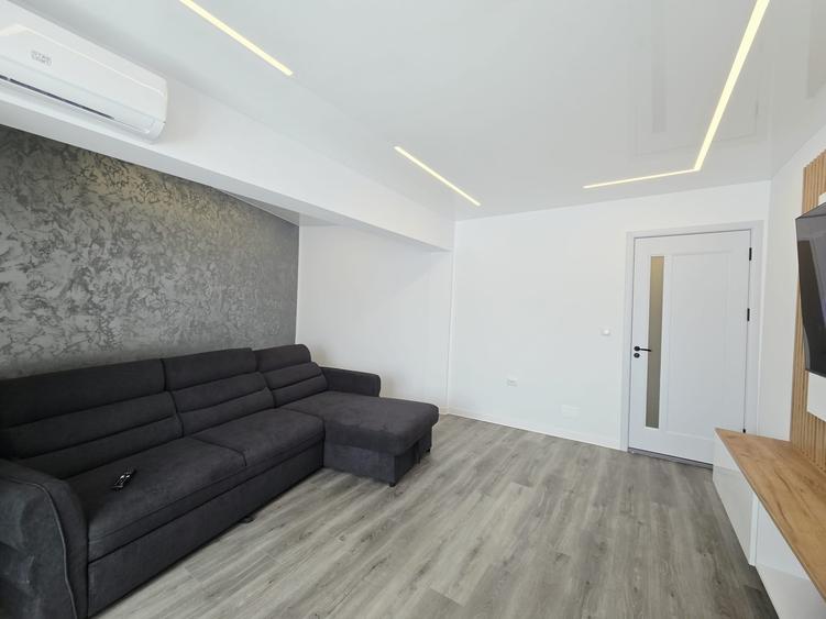 Apartament cu 2 camere decomandat în