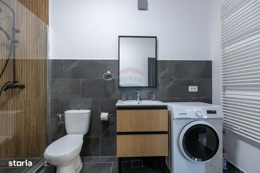 Casă cu 3 camere cu Teren 426 Mp în Central