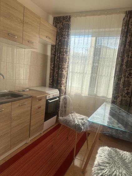 Apartament cu 2 camere decomandat în Tătărași