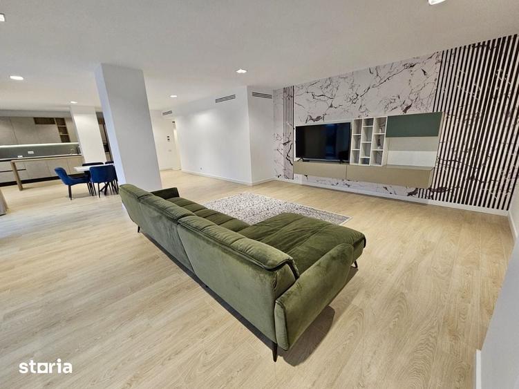 Apartament cu 4 camere în Central
