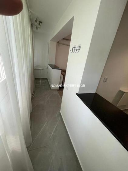 Apartament cu 2 camere în P-ța Victoriei