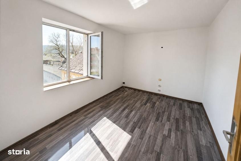 De vanzare | Apartament 2 camere | Centru Gherla - 5