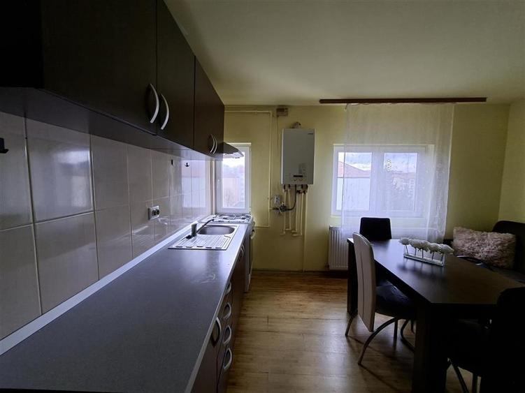 Apartament 2 camere zona Cedonia - 7