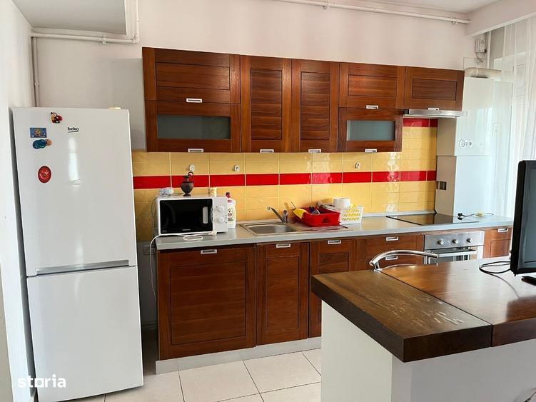 Apartament cu 2 camere, mobilat în Decebal